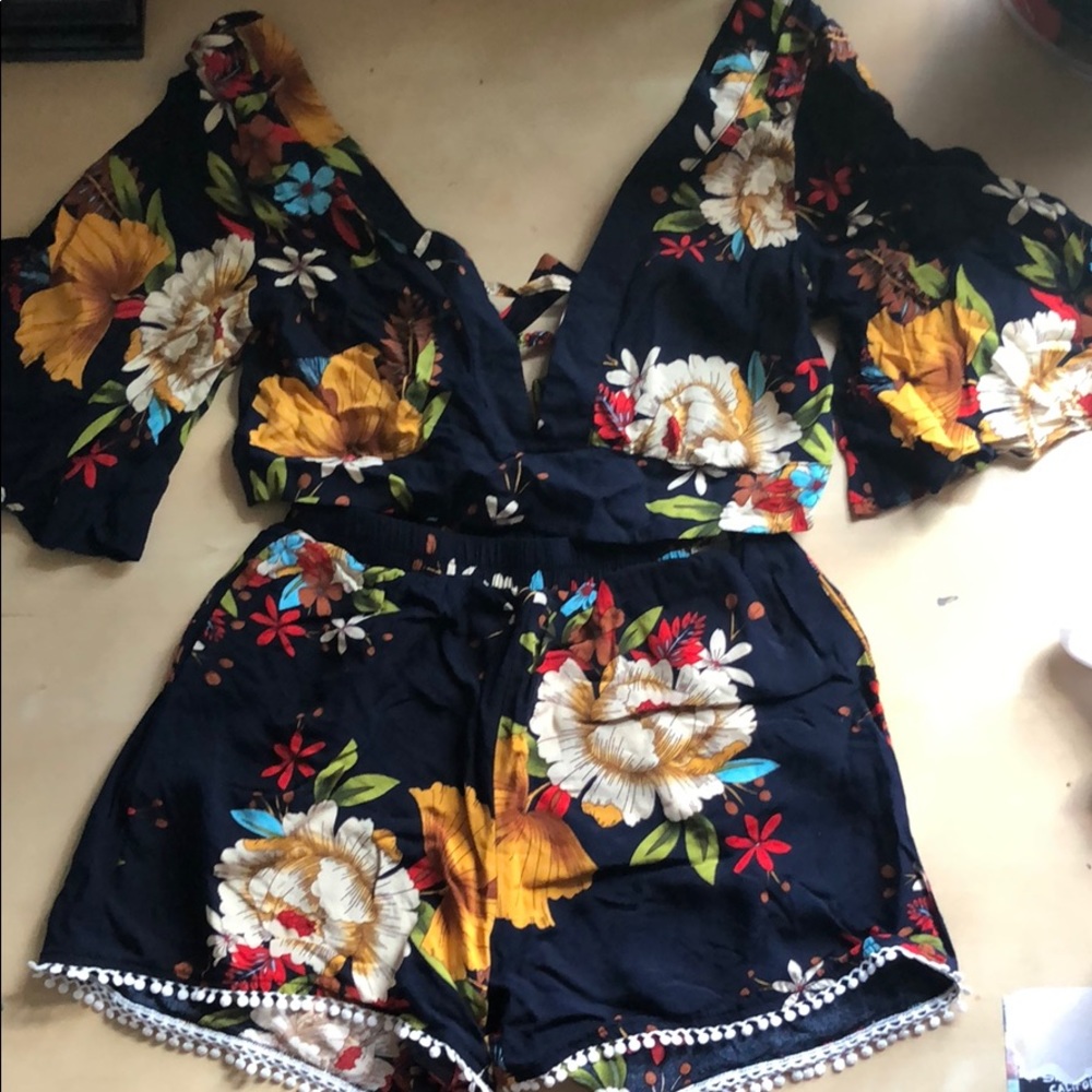 2 piece floral set